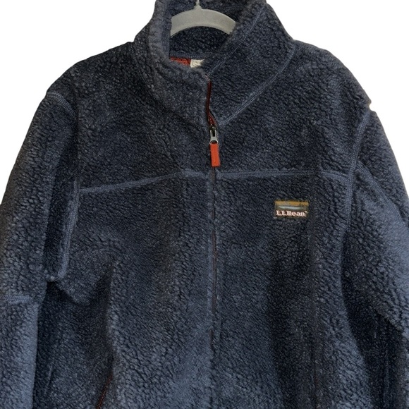 L.L. Bean Navy Fleece Size Large - Picture 2 of 9